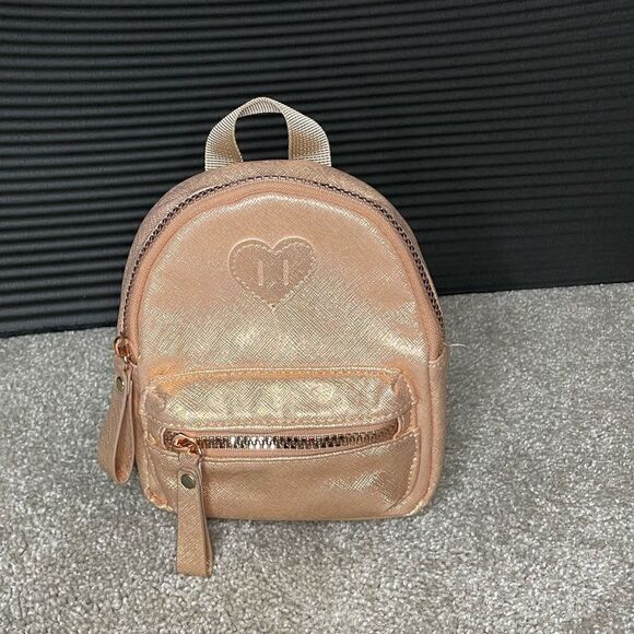 Claire’s Mini Backpack Purse - Picture 3 of 8